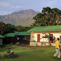 Mirikamba hut with Mount Meru in the back